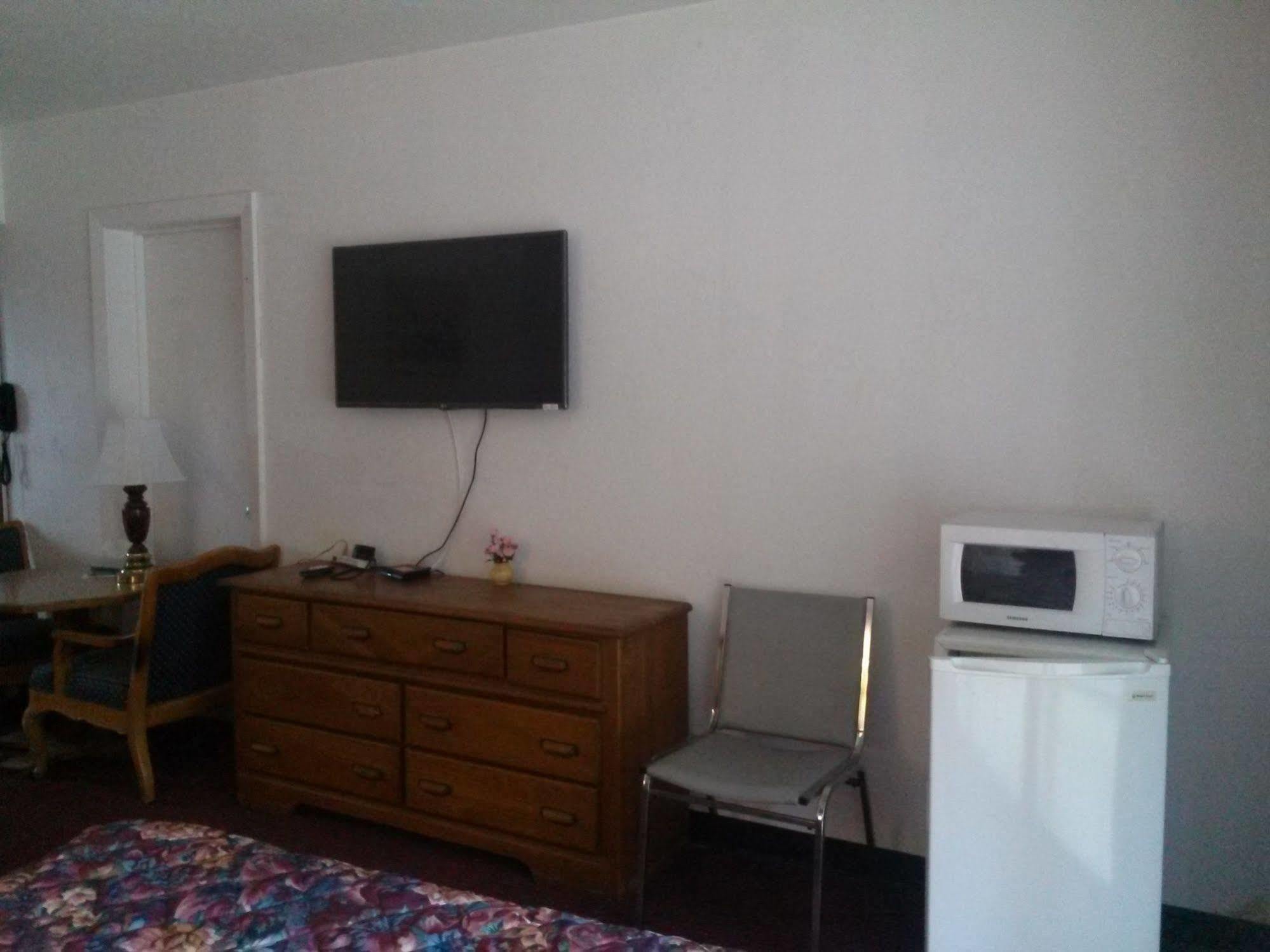 Budget Inn オールバニ エクステリア 写真