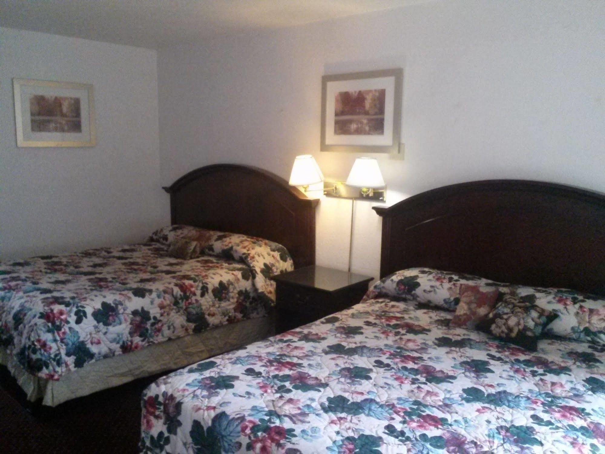 Budget Inn オールバニ エクステリア 写真